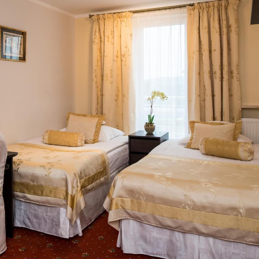Motel Lesta Lachowka Duza Bagian luar foto