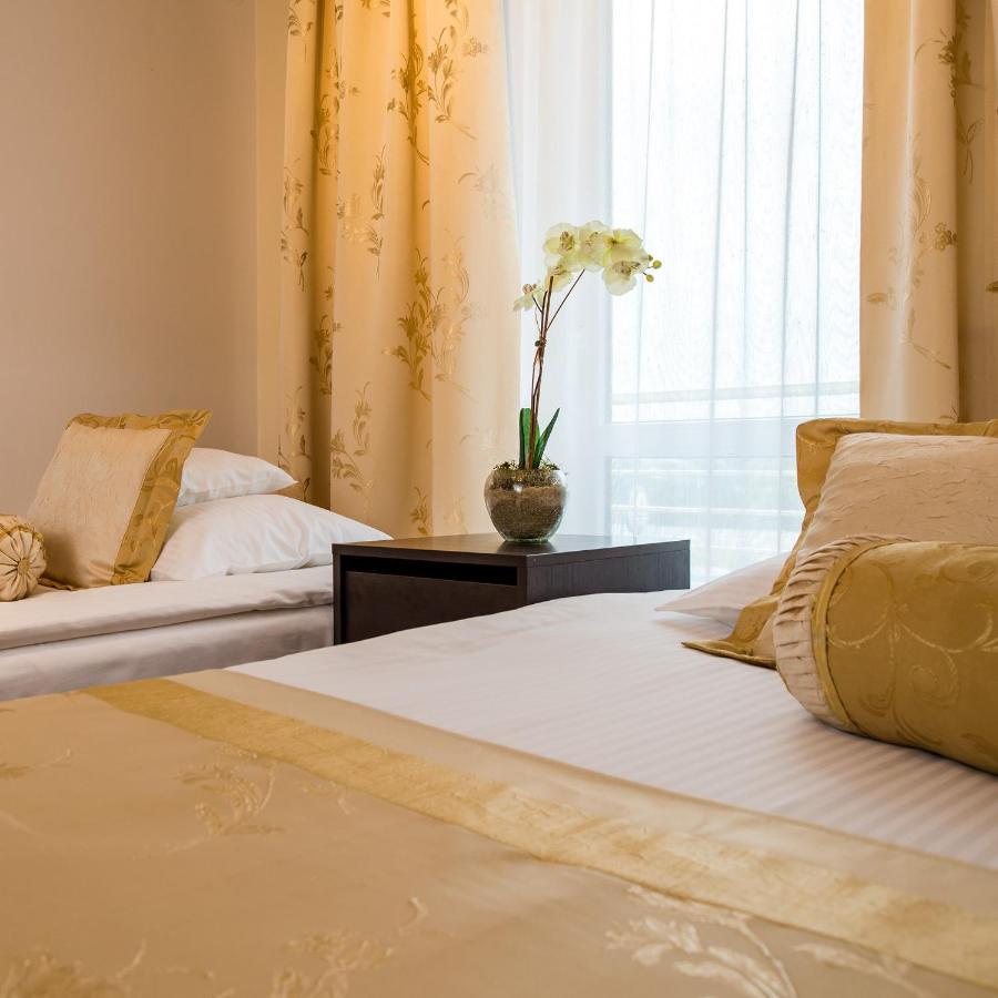 Motel Lesta Lachowka Duza Bagian luar foto